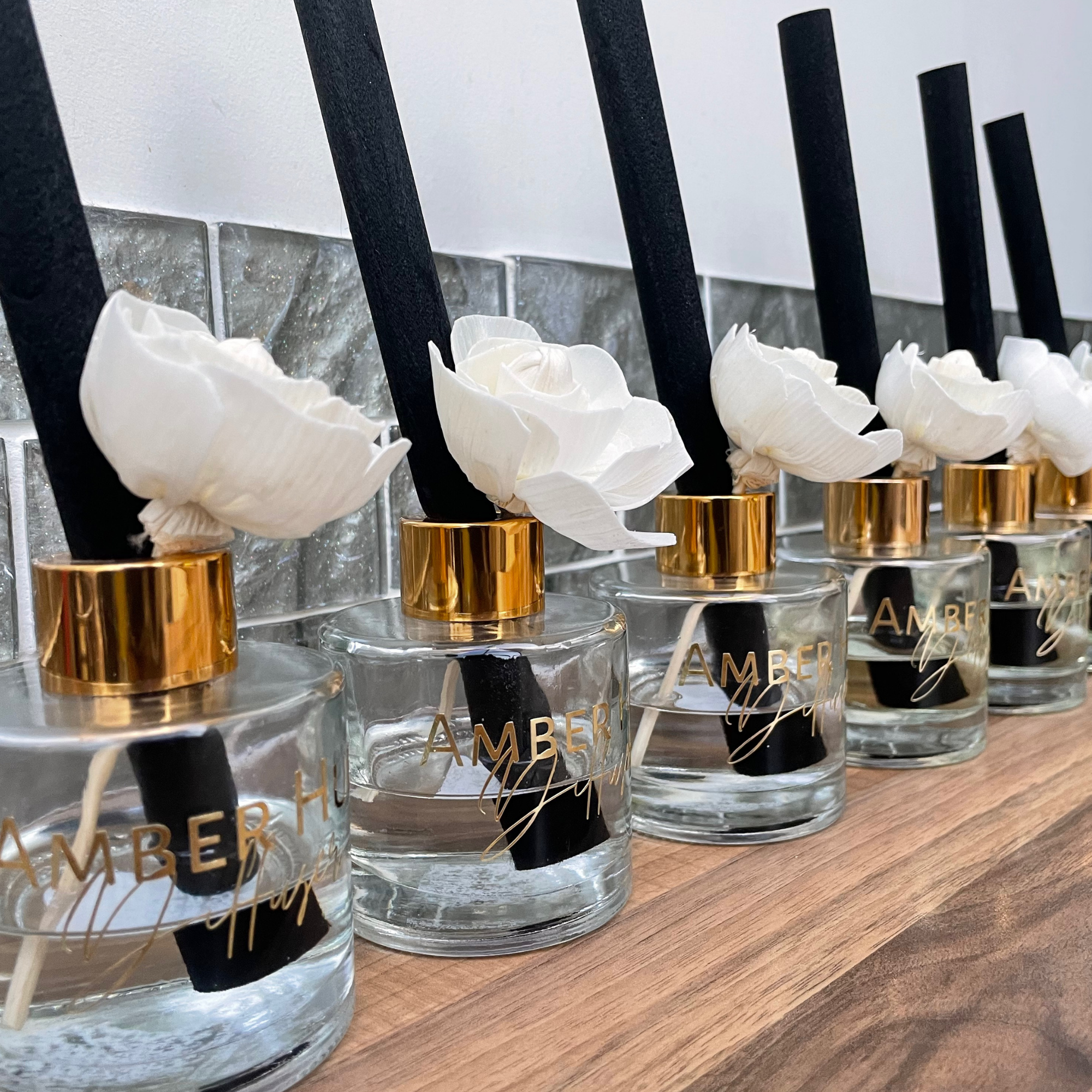 Amber Hue Candles - Wholesale Reed Diffuser - Sample - Flower Reed Diffuser1