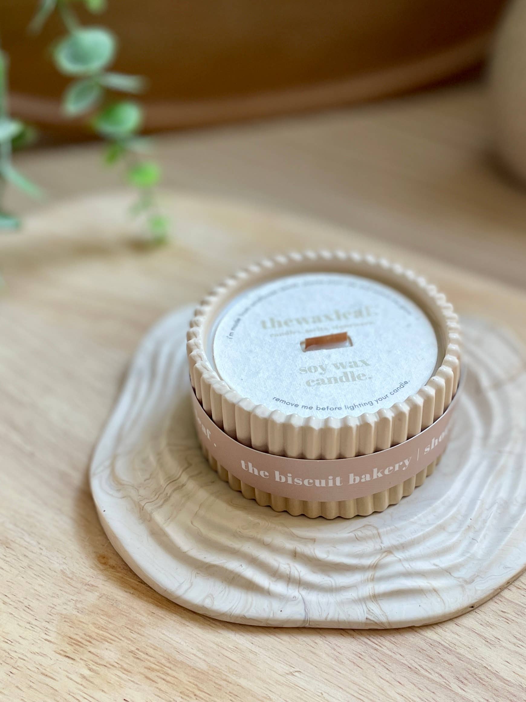 The Wax Leaf Candle Co – wholesale Jar/filled candle – Biscuit Bakery Luxury Soy Candle / Sweet Neutral Candle1