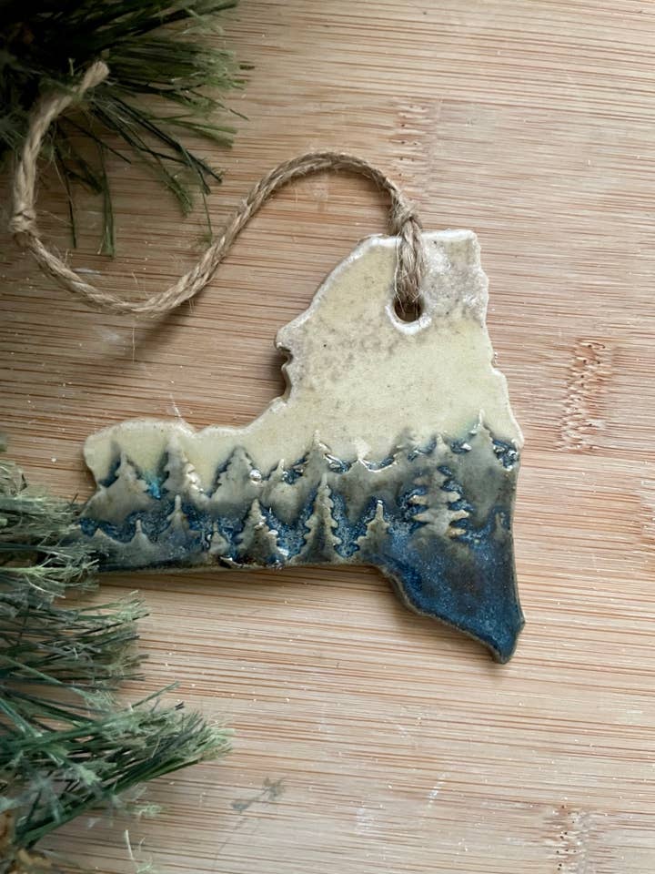 Décoration en céramique rustique de New York avec des arbres pour la vente par Flow Art Studios