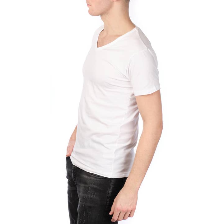 WHITE Plain round neck T-shirt LAXUS-WHITE for wholesale on Faire2