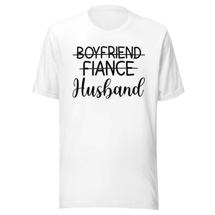 T-shirt unisexe Boyfriend Fiance Husband pour la vente par Black and Gifted LLC