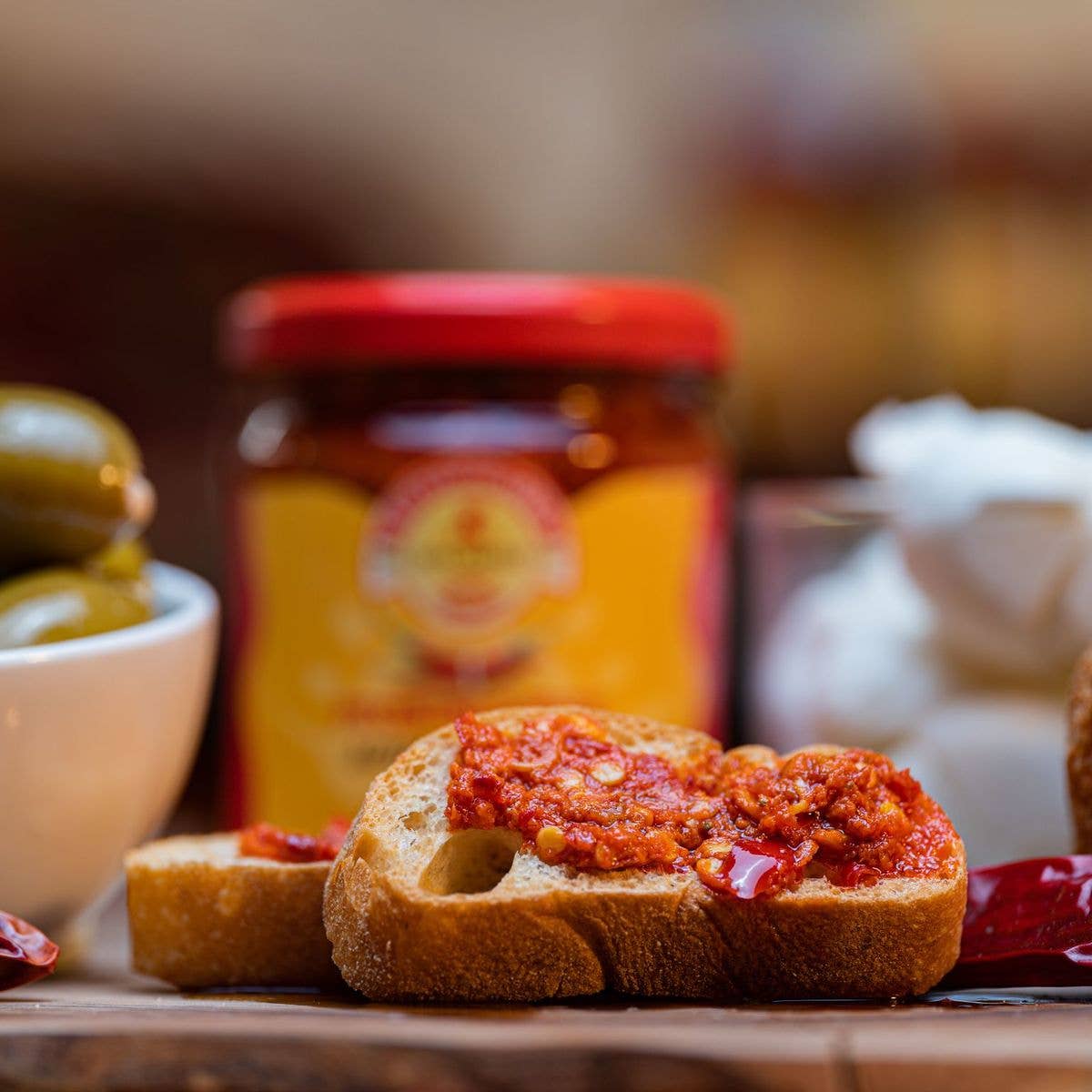 TuttoCalabria - Wholesale Sauce - Piccantino di Pesce, condiment for bruschetta, pizza, pasta1