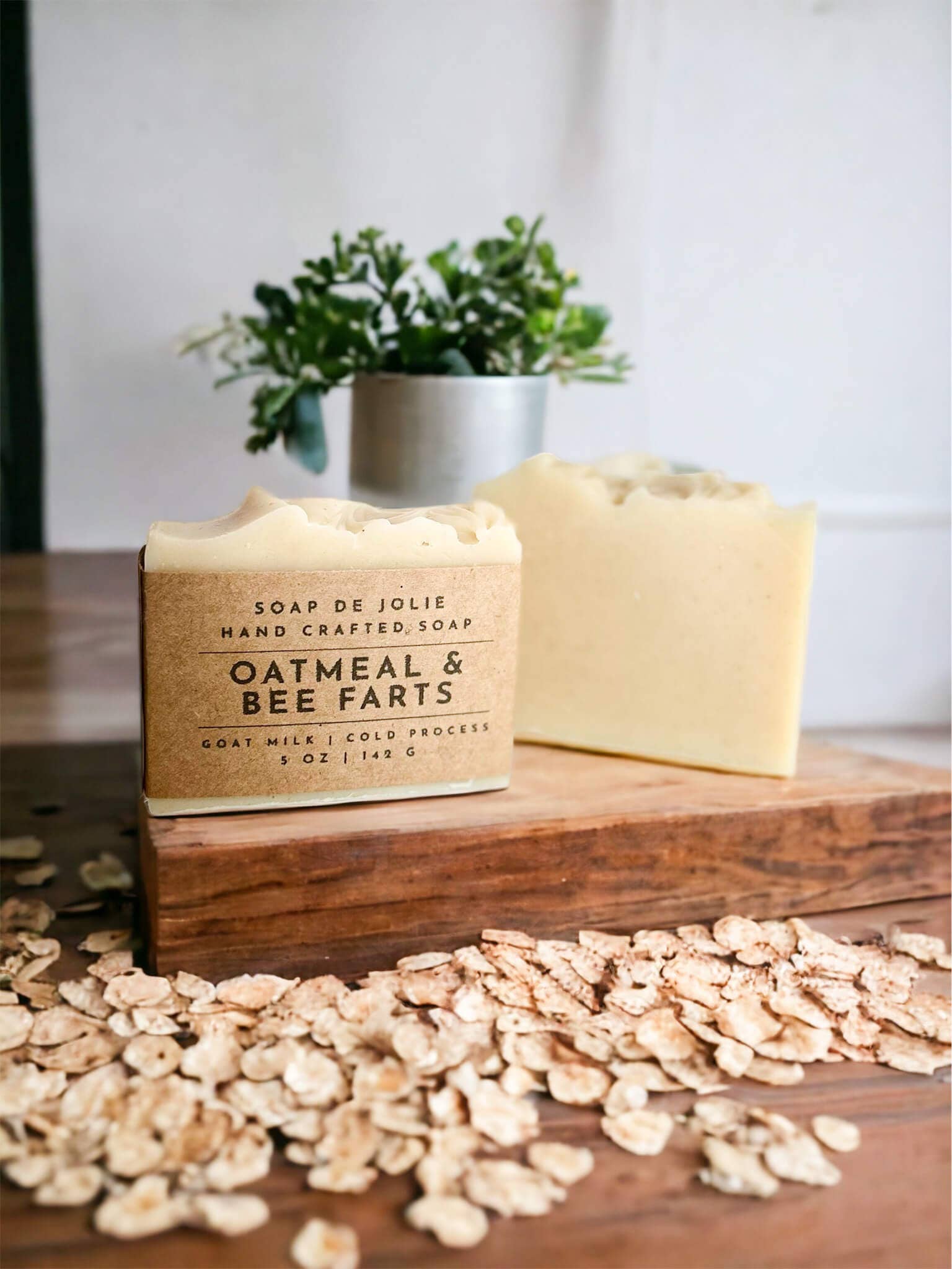 Soap de Jolie - Wholesale Bar Soap - Oatmeal and Bee Farts Cold Process Soap