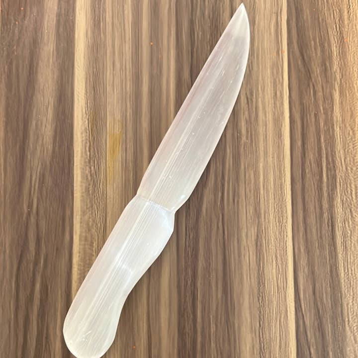 Coltello di Cristallo di Selenite - Strumento da altare per la vendita all'ingrosso da parte di WHOLIFECO