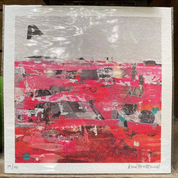 Anna Agustí Hontangas - Wholesale Art Print - Pink1