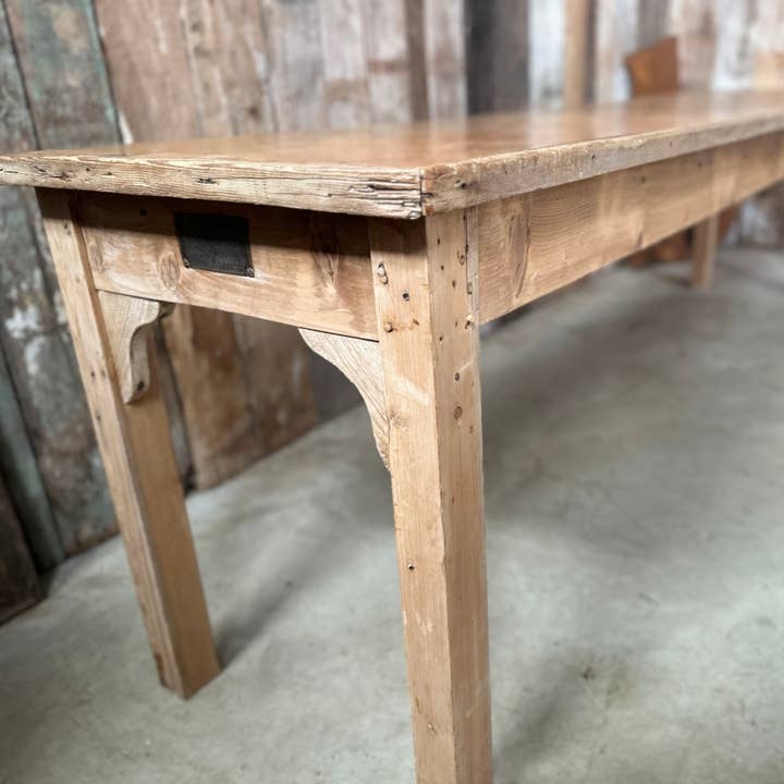 Grande Tavolo da Refettorio in Pino Vintage per la vendita all'ingrosso da parte di belvoir