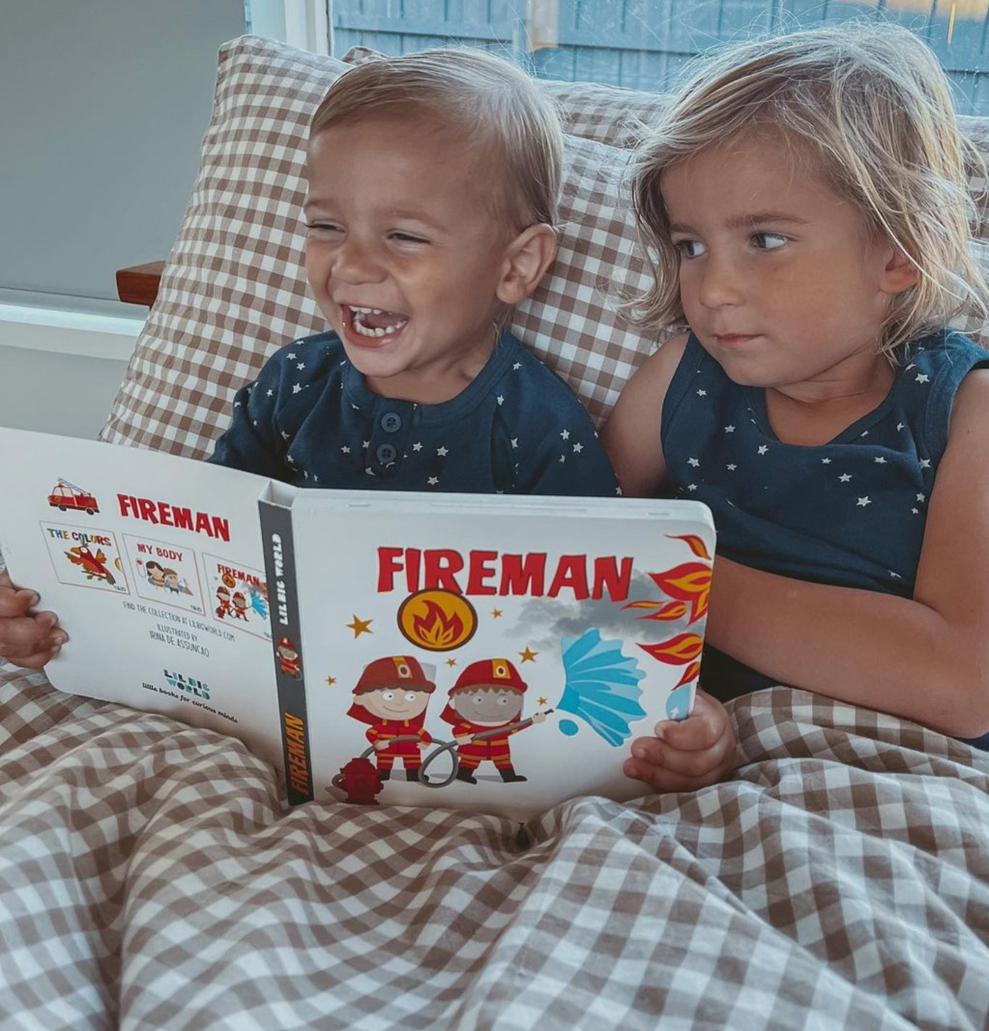 Lilbigworld - Wholesale Baby & Toddler Book (0-2) - Lilbigworld - The Fireman2