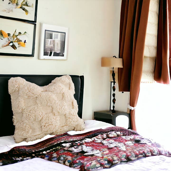 Berberwoolrug - Wholesale Throw Pillow Cover - Handcrafted White Checkered Beni Ourain Wool Pillow Cover8