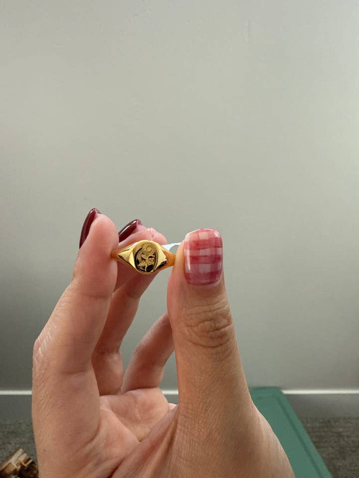 Sunflower Gold Ring for wholesale by Sonqo