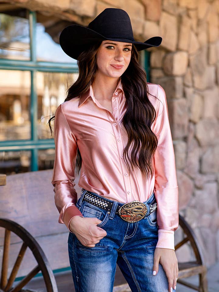 Pullover Knap Op Champagne Lyserød Satin Stræk for engroshandel hos Cowgirl Tuff Co. / B. Tuff Jeans