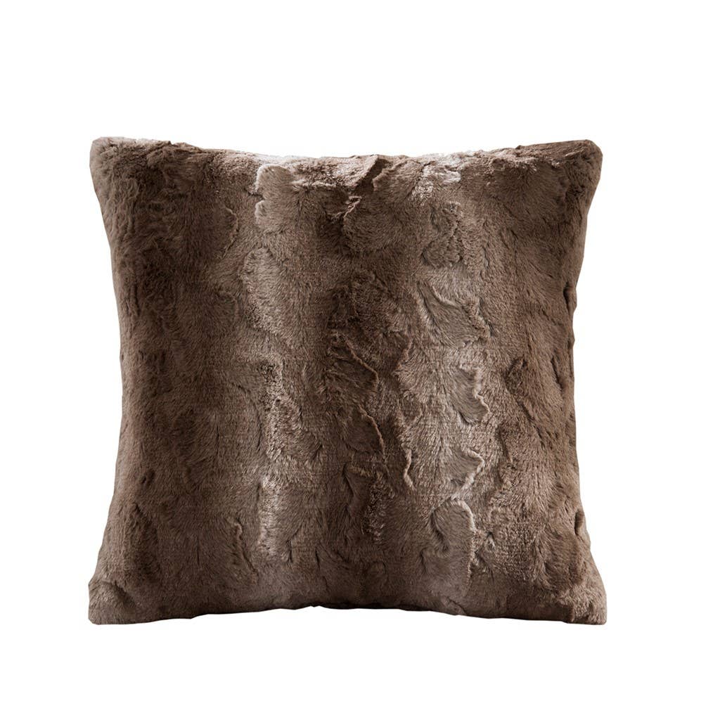 Olliix - Wholesale Throw/Decorative Pillow - 20x20" Faux Fur Throw Pillow6