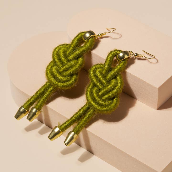 Figure eight knot earrings for wholesale by Knottinger