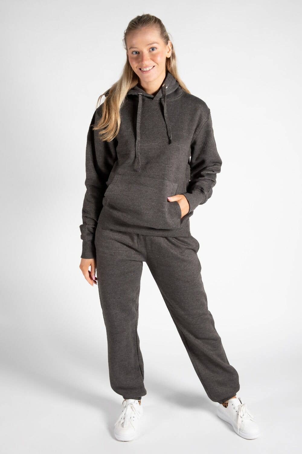 justyouroutfit - Wholesale Tracksuit - Women's - OVERSIZED HOODY AND JOGGER TRACKSUIT3