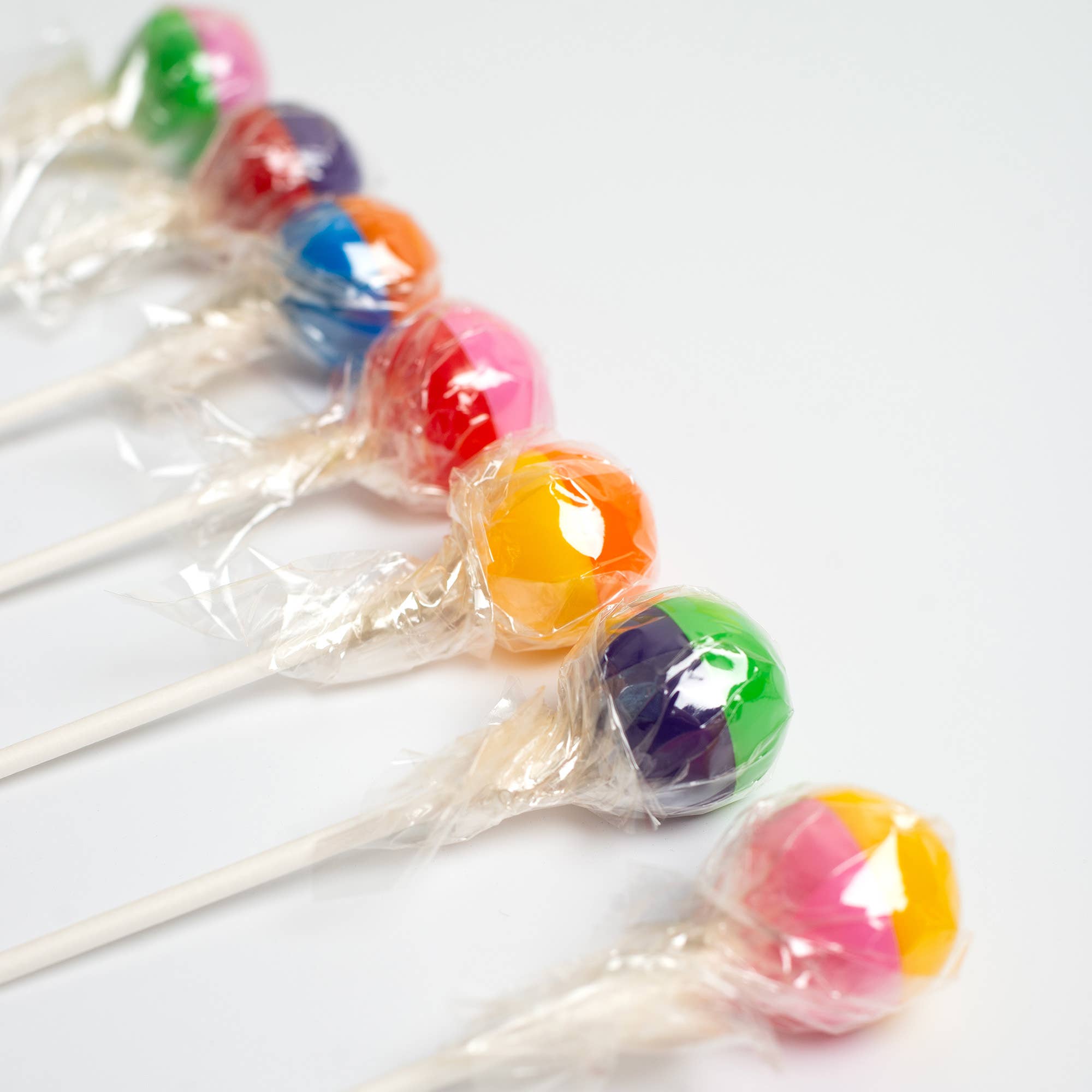 Dezi & Roo - Wholesale Pet Toy - Cat - Pop-n-Purr Lollipop - Refillable Scent Enrichment Toy2