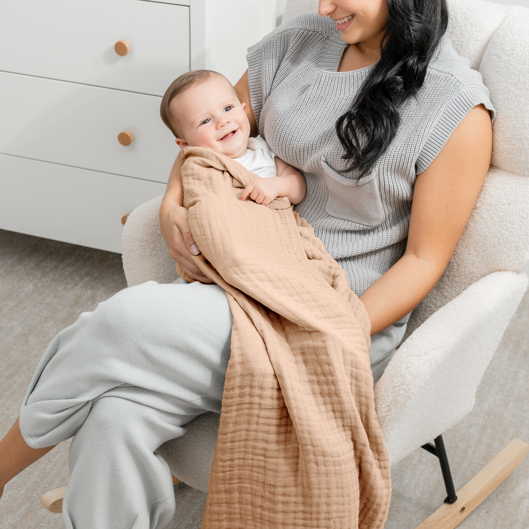 Comfy Cubs - Wholesale Bedding Blanket - Kids & Baby - Muslin Baby Blanket, 40" x 40" Swaddle Blanket by Comfy Cubs59