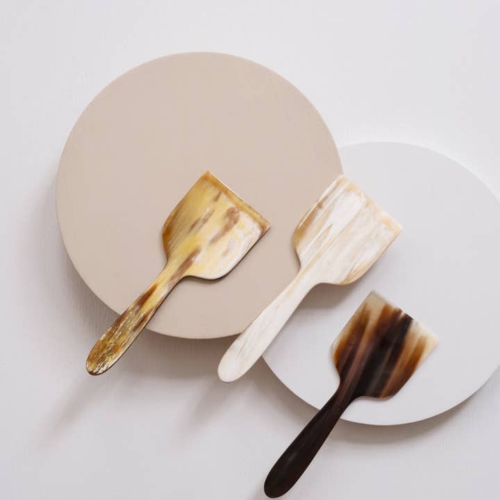 MAADILI COLLECTIVE - Wholesale Cheese Spreader - Horn Chisel Cheese Knife