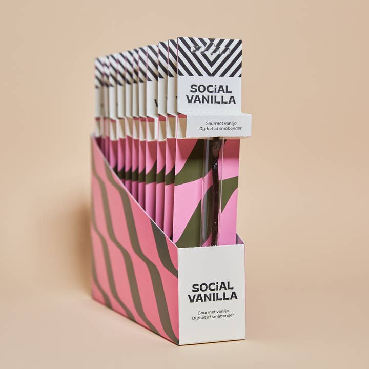 Social Vanilla - Wholesale Vanilla/fruit extract - 1 pc. vanilla pod in glass tube - Retail 1