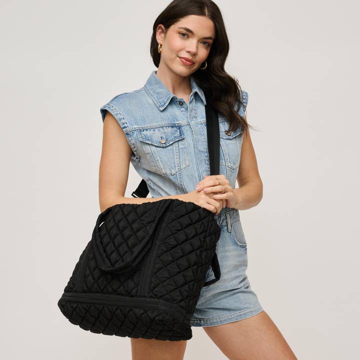 Urban Expressions - Wholesale Tote Bag - Women's - Lanya Quilted Nylon Travel Tote