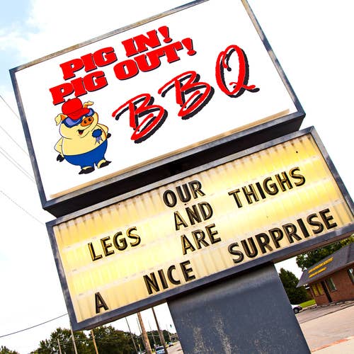 Pig In Pig Out Barbecue et Dessous de verre traiteur pour la vente par South Austin Gallery