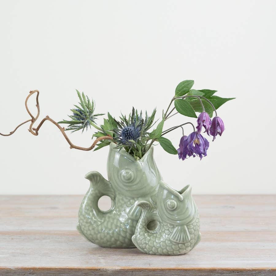 Gainsborough Giftware x Portland Living - Vendita all'ingrosso Vasi - Vaso a forma di pesce verde salvia, 14,7 cm1
