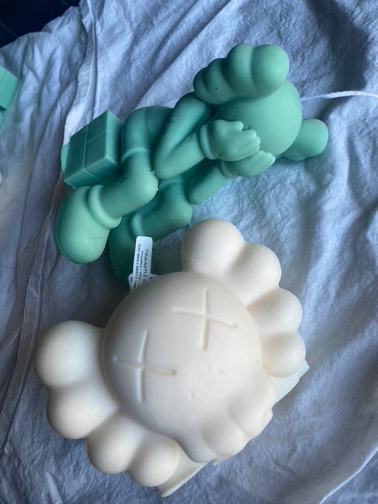 Blanc Tête de Kaws en vente sur Faire0