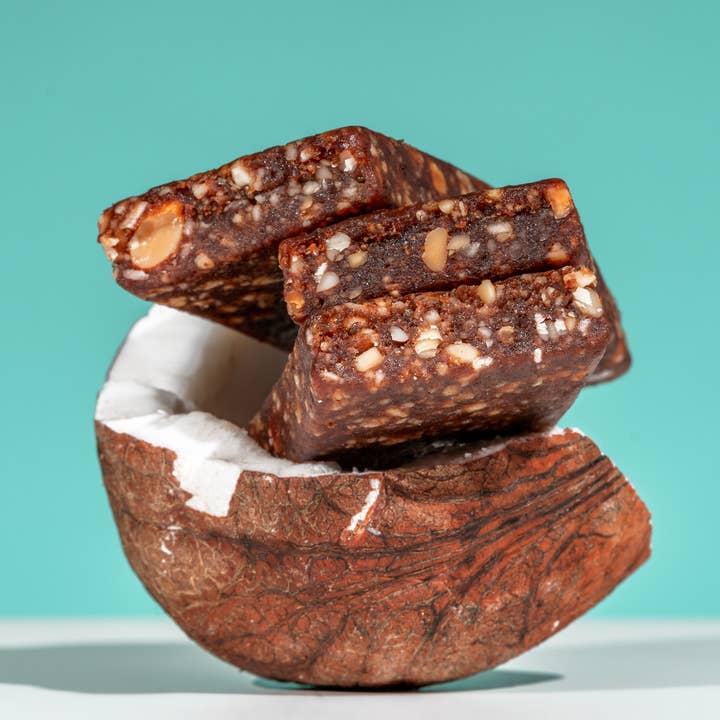 Jonesbar - Wholesale Snack Bar - JONESBAR Coconut Almond Organic Fruit & Nut Bar, Gluten Free5