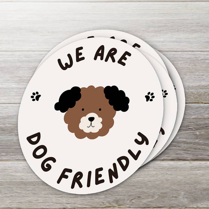 Aufkleber „Wir sind hundefreundlich“ für den Großhandel von Ozark Sticker Company
