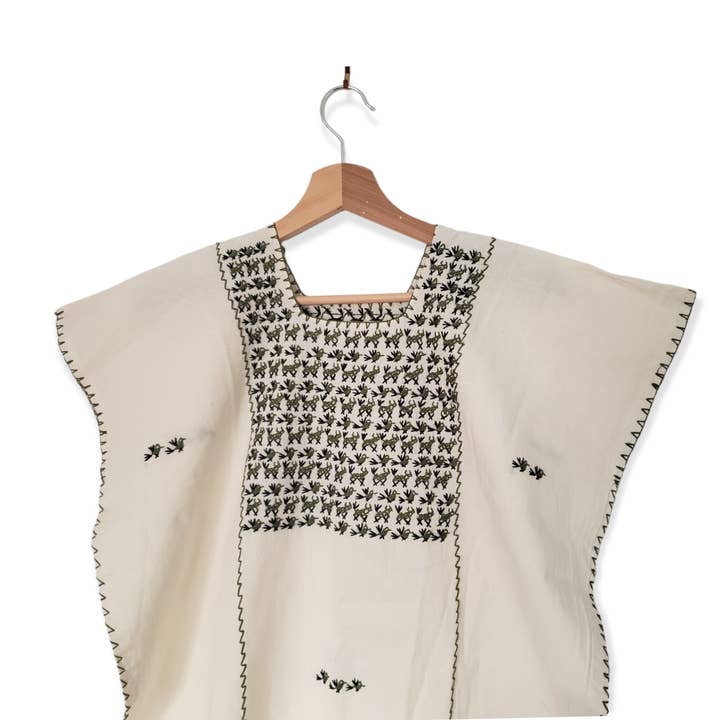 The Little Pueblo - Vendita all'ingrosso Vestito - Donna - Vestito Huipil Amuzgo Messicano Fatto a Mano a Oaxaca, Messico