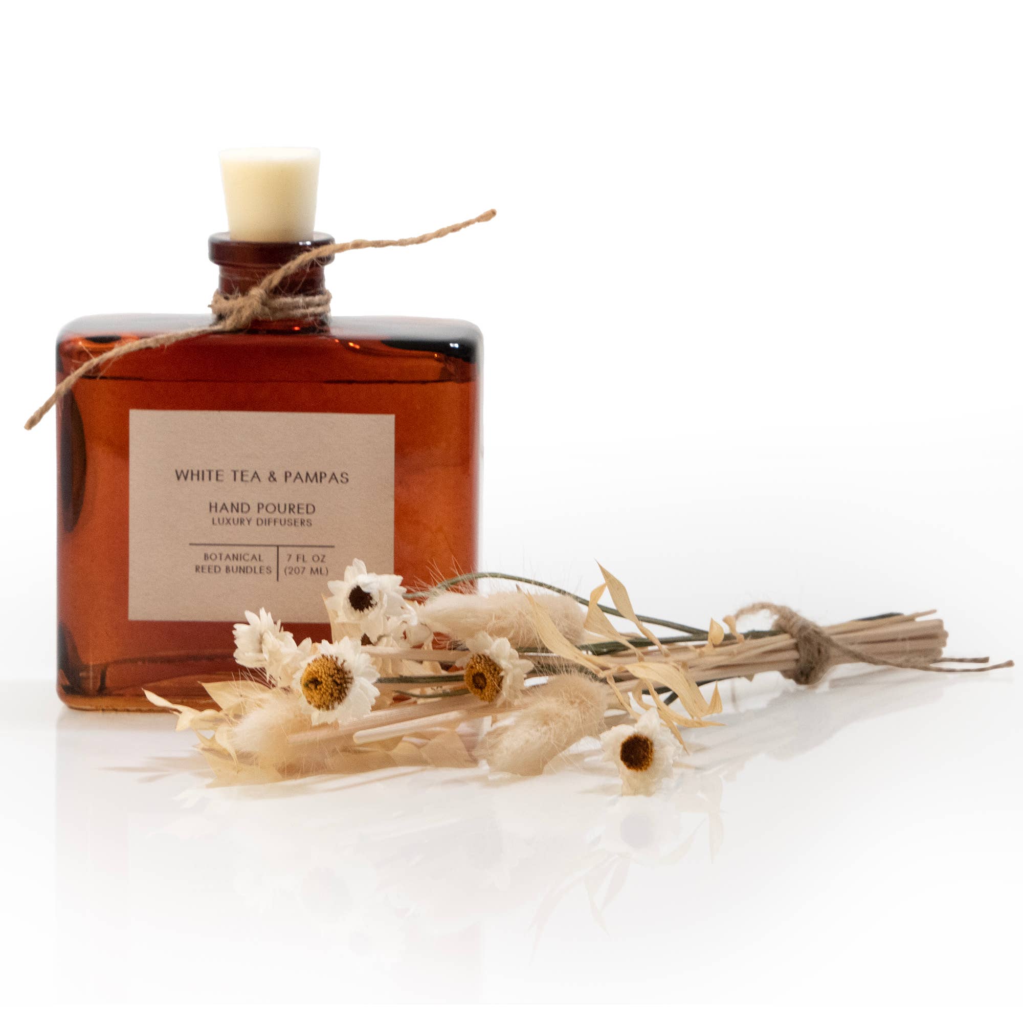 Andaluca - Wholesale Reed Diffuser - SAMPLE White Tea & Pampas Bouquet Reed Bundle Diffuser2
