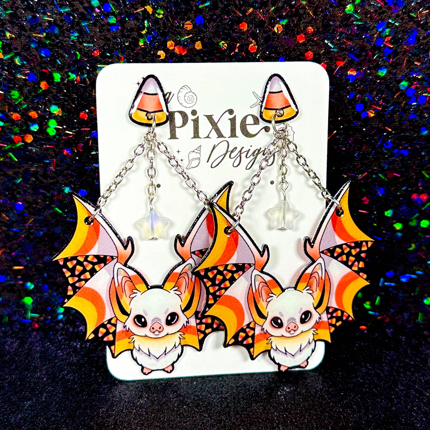 Sea Pixie Designs - Vente Boucles d'oreilles pendantes - Boucles d'oreilles pendantes chauves-souris en bonbon de maïs pour Halloween, effrayantes et mignonnes4