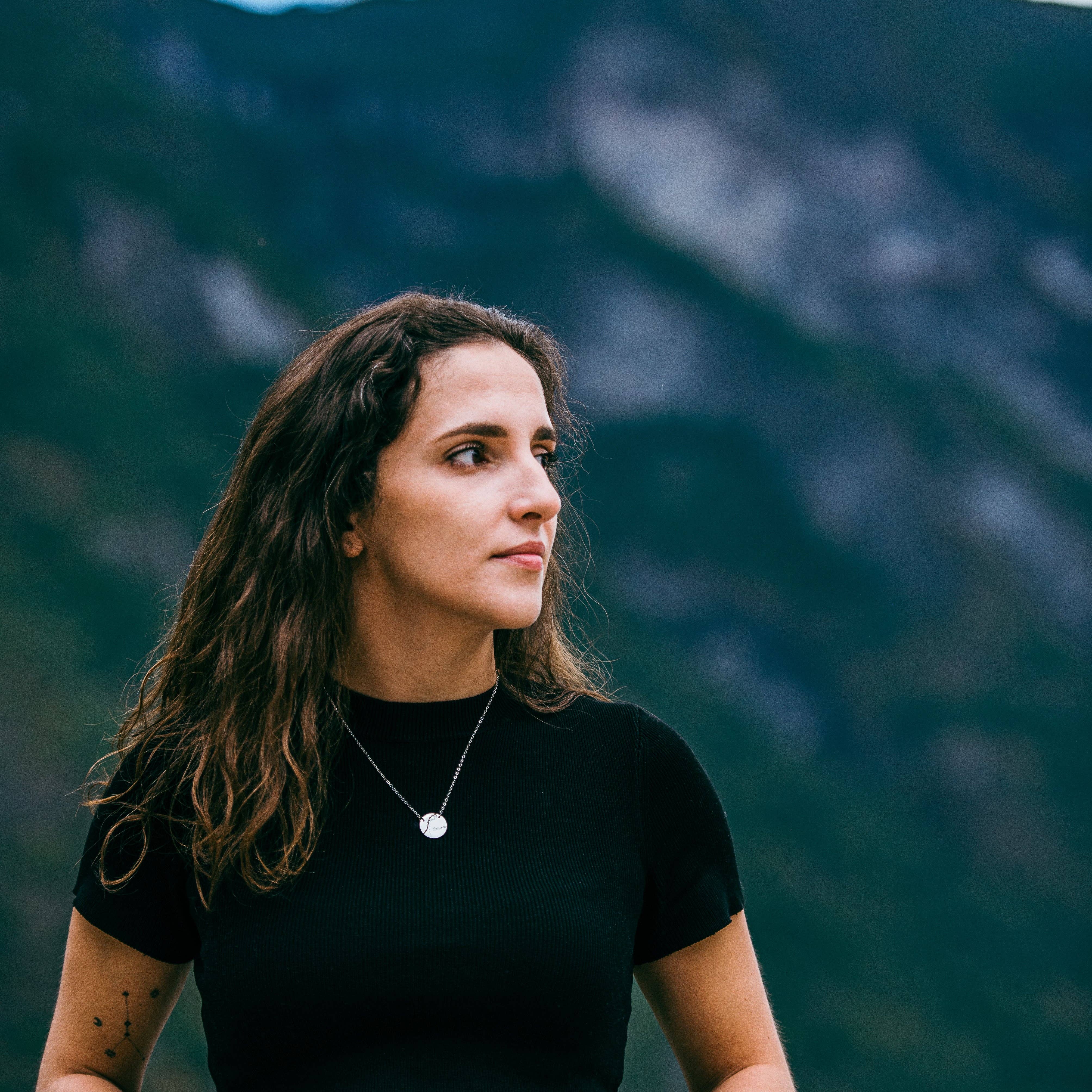 Arthousefern - Wholesale Pendant/Charm Necklace - Norway country outline round necklace- Stainless Steel2