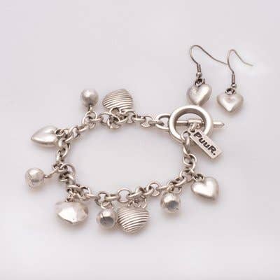 9368 cœurs en argent pour la vente par Hevihandmade