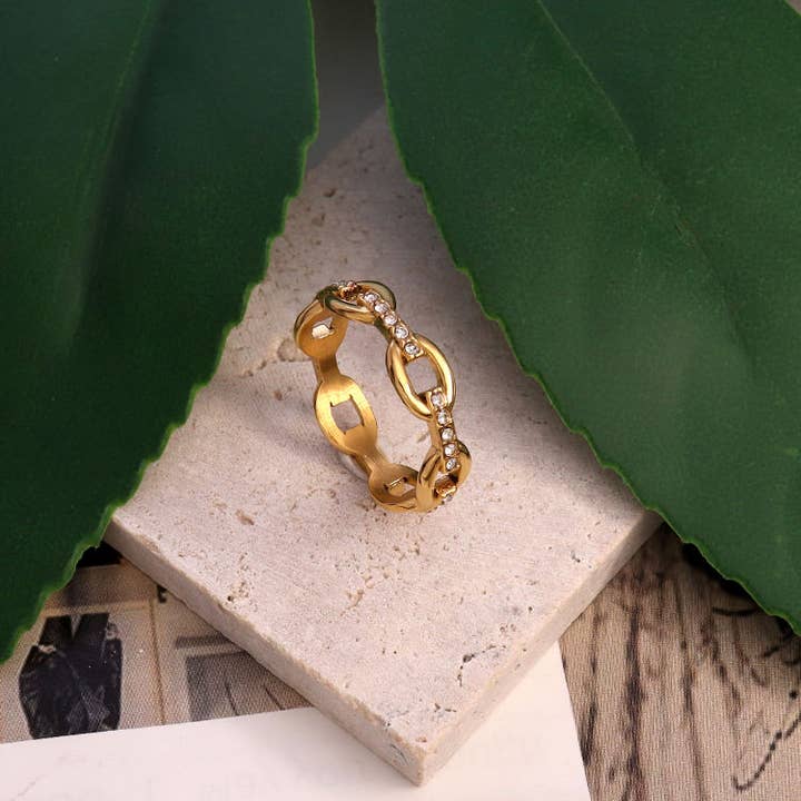 Miley Link CZ Chain Ring for wholesale by Lumini Jewelry