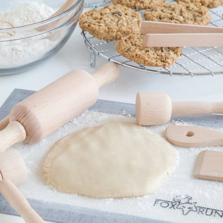 Fox Run Brands - Wholesale Wood Toy - Kids - Fox Run Wooden Kitchen Tools Set, 9-Pieces