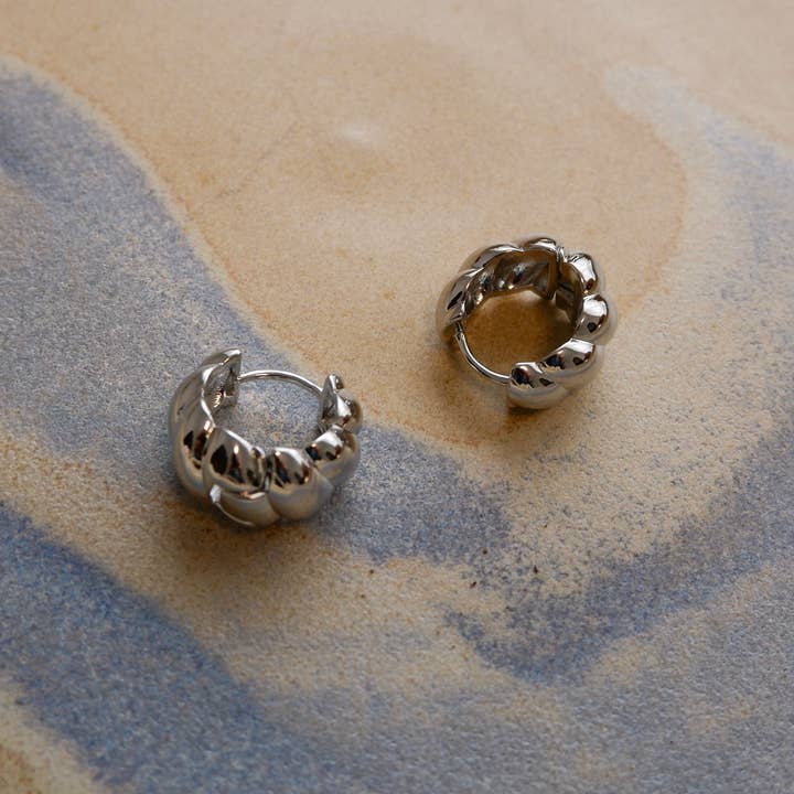 Hunter & Hare - Wholesale Hoop Earrings - Arya Thick Twisted Hoops4