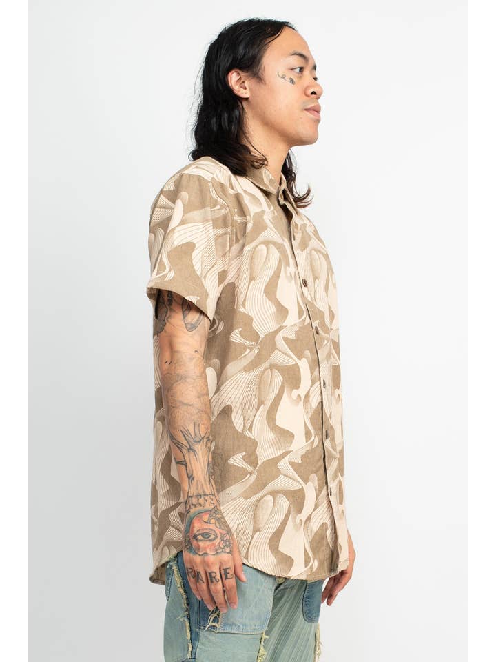 Lakhays Collection Inc. - Wholesale Button Down Shirt - Men's - Kaleidoscope Print Botton Down Shirt