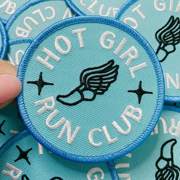 3" Hot Girl Run Club - Broderad hattlapp för wholesale av TEELUX