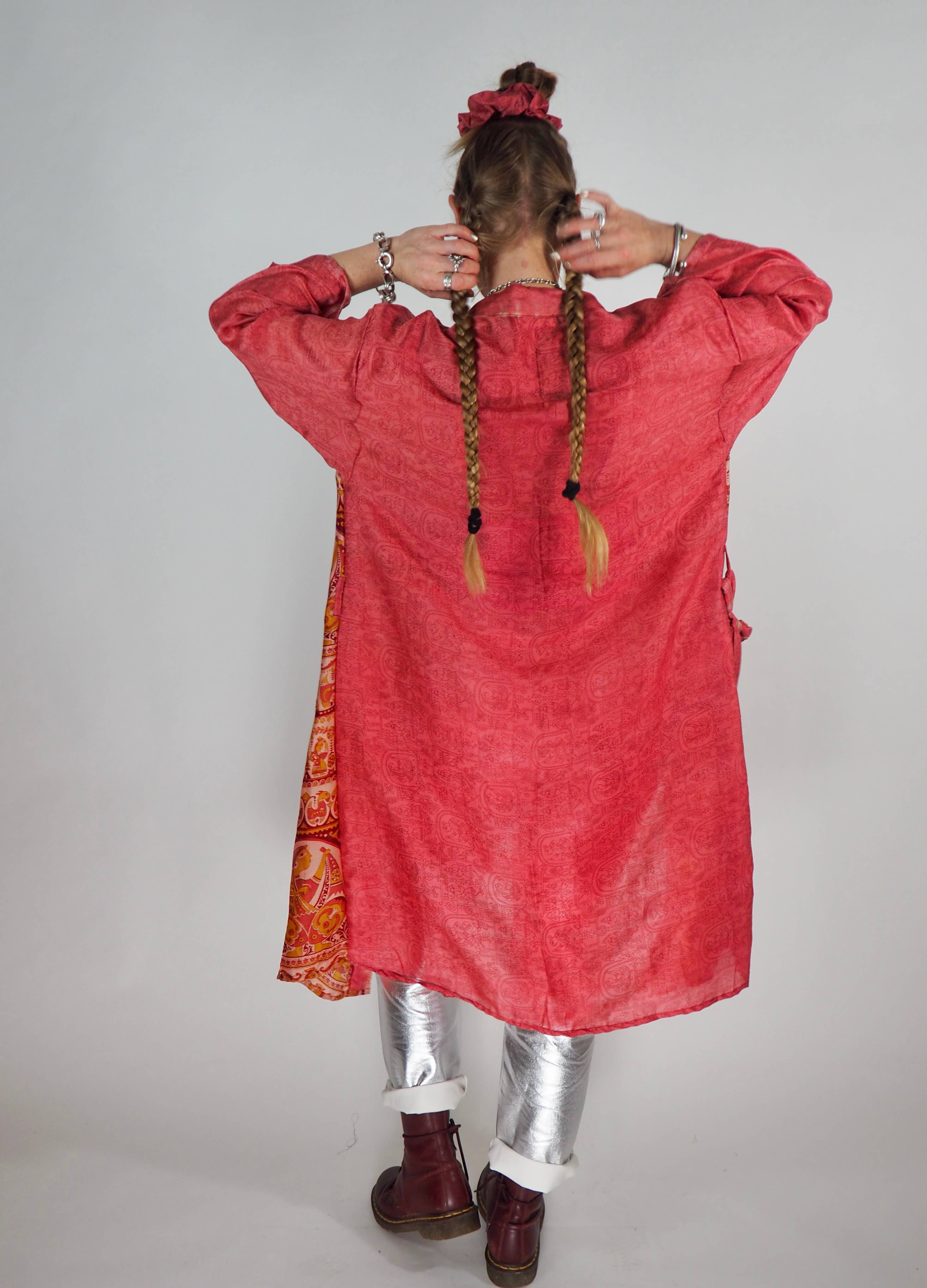 Vagabond Ibiza - Wholesale Kimono - Women's - The Kardash Kimono Mid-Length – Upcycled Vintage Sari Kimono23