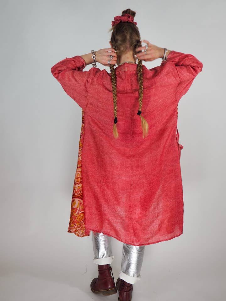 Vagabond Ibiza - Wholesale Kimono - Women's - The Kardash Kimono Mid-Length – Upcycled Vintage Sari Kimono23