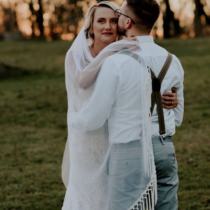Over the Moon Bridal - Vendita all'ingrosso Velo - Donna - Velo da sposa Boho, morbida rete inglese, western