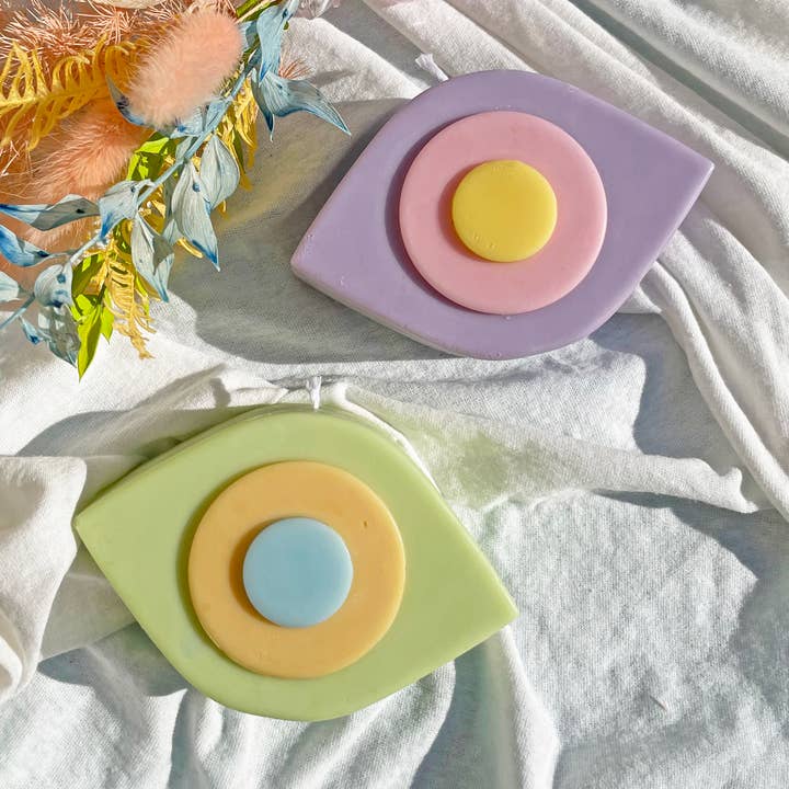 Tri-Colored Eye shaped Soy & BeesWax Candle for wholesale by YUI BROOKLYN