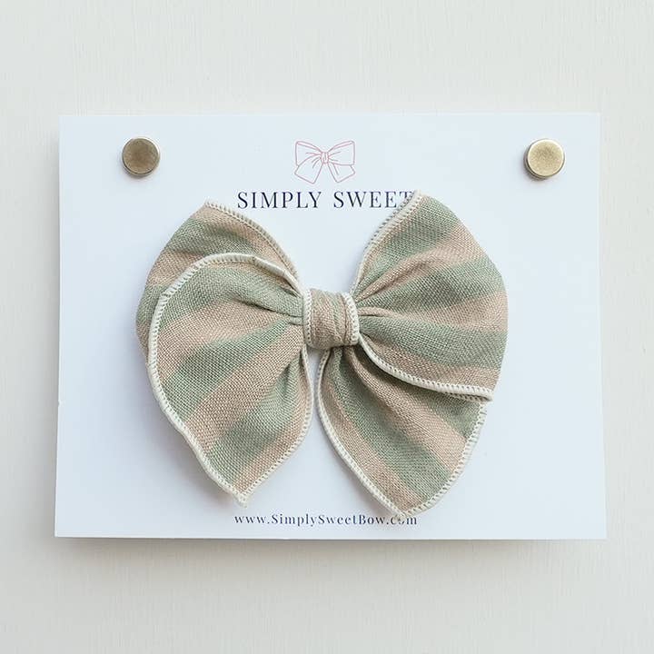 Mae - Arc tranchant pour la vente par Simply Sweet Bow