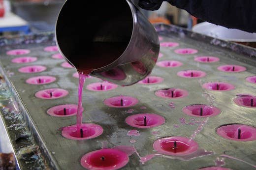 Las Velas de Mariano - Vente Bougies piliers - Bougie aux herbes Triomphe et développement personnel3