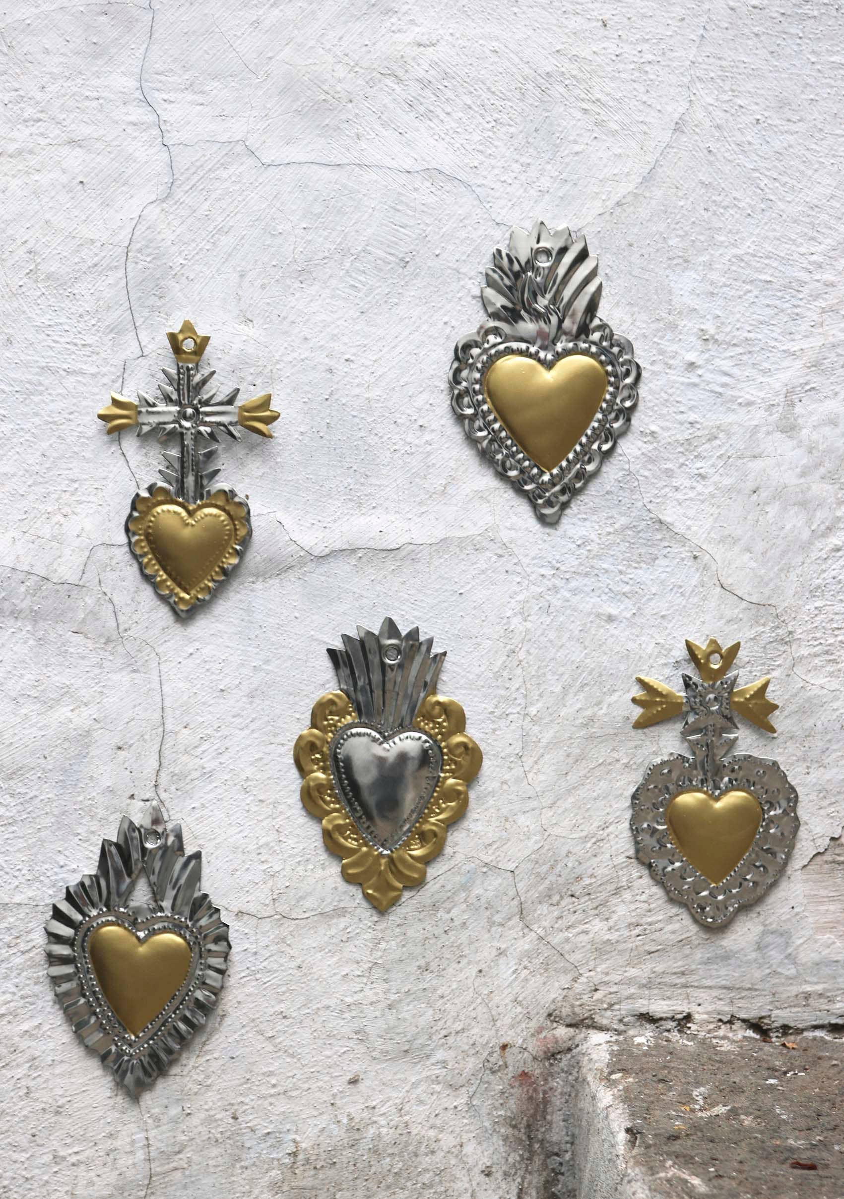 P.I. Project France - Wholesale Wall Accent - Two-tone Milagros - Mexican Sacred Heart - Ex-votos