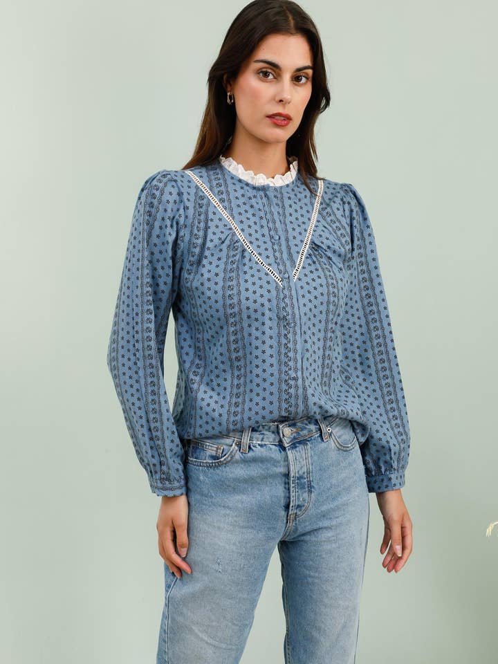 Printed cotton shirt with lace high collar XK005 for wholesale by MOOYA