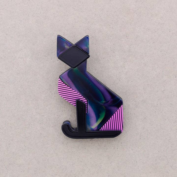 Resin Cat Brooch for wholesale by Sonata