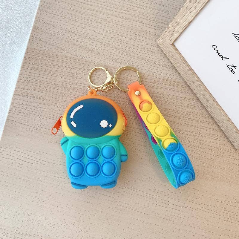 KiddieKickz - Wholesale Keychain - Kids - Small Keychain Coin Purse Spaceman Bear Fingertip Toy2