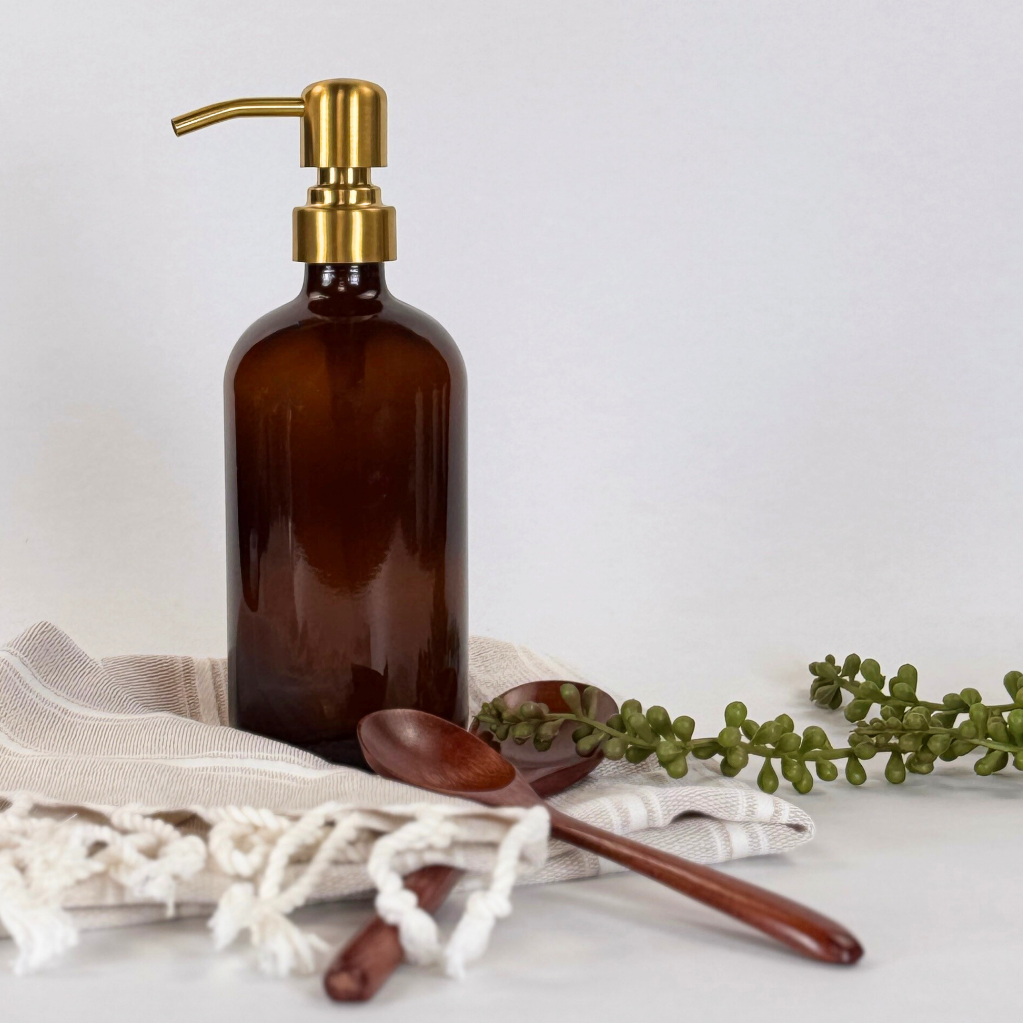 The Bottle Shoppe – wholesale Tvåldispenser – Bärnstensfärgad glasdispenser - 8oz eller 16oz2