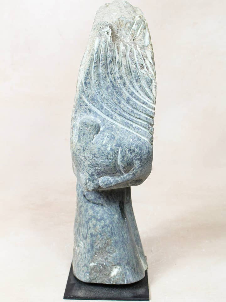 Stone head sculpture by Rizimu Chiwawa Zimbabwe 3112 for wholesale by Botanical Boys