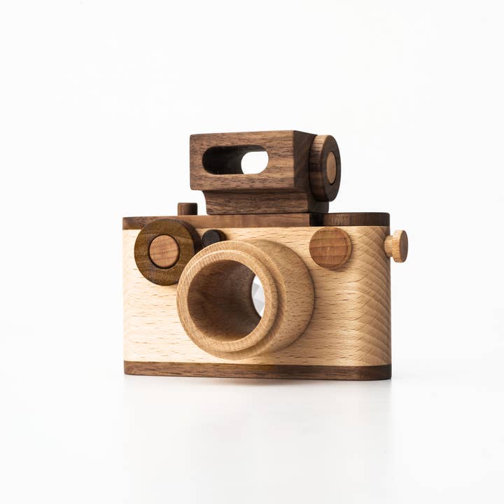 35MM Vintage Style Wooden Toy Camera for wholesale by Father's Factory